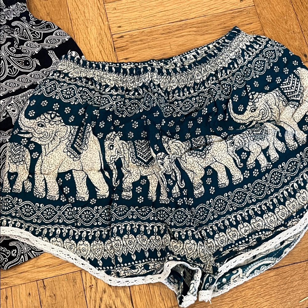 Elephant bundle - Picture 2 of 4